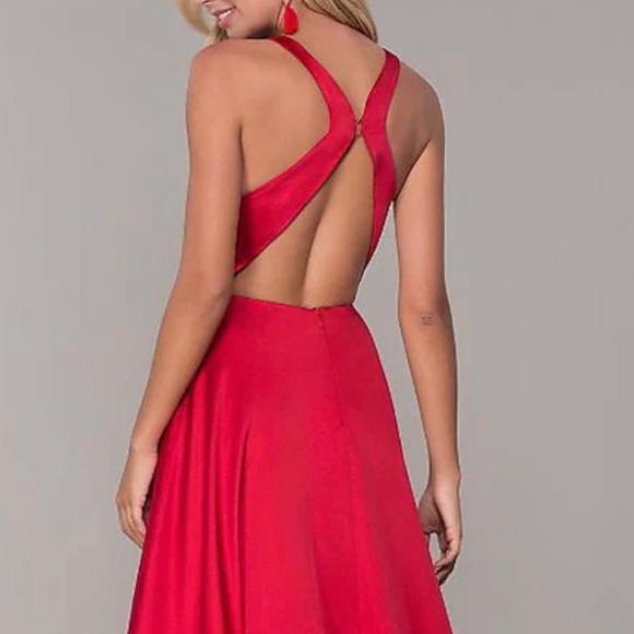 Formal High-Slit Red Maxi Dress - Picture 1 of 4